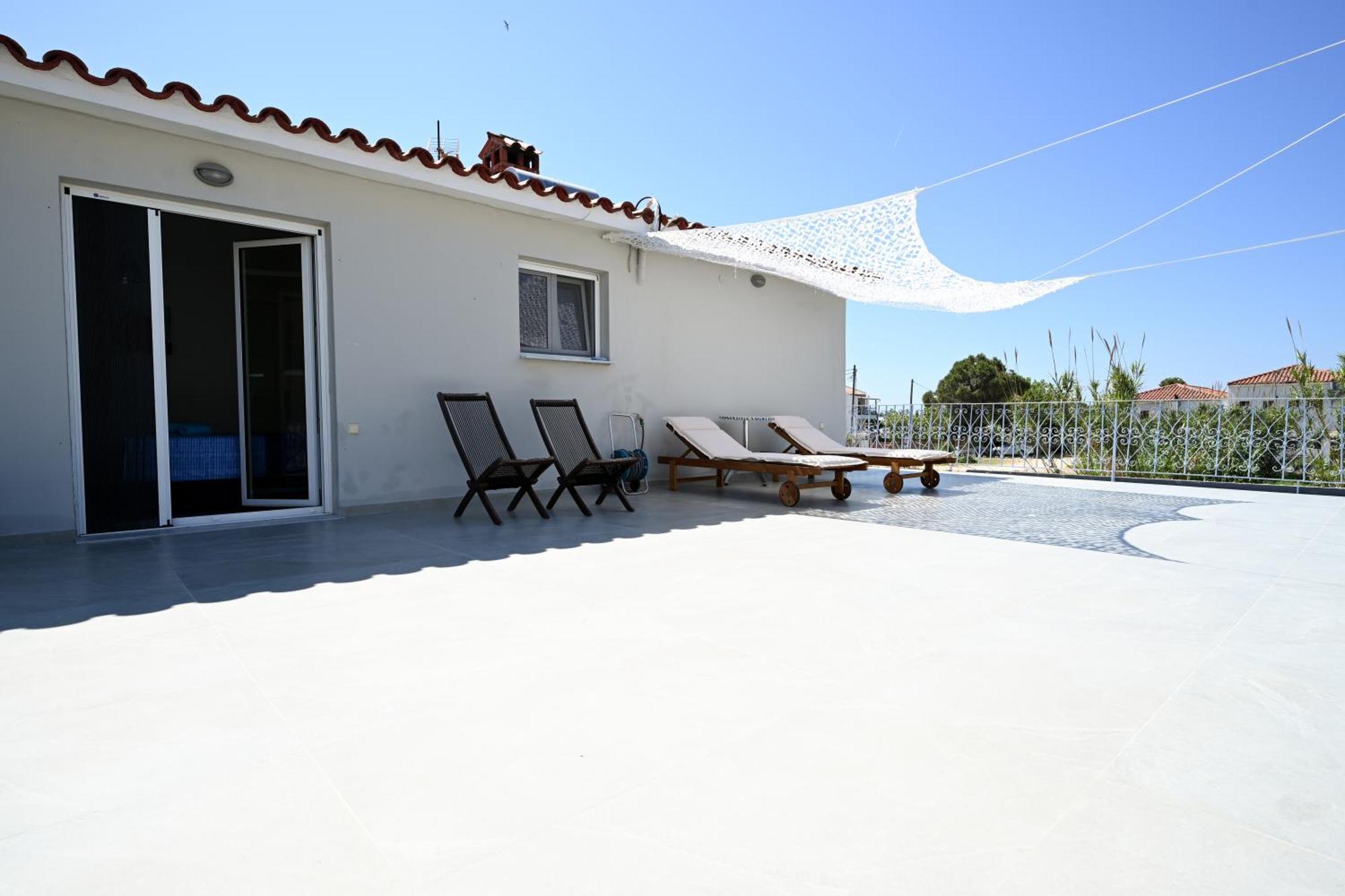 Anchor Villa Troulos Exterior photo